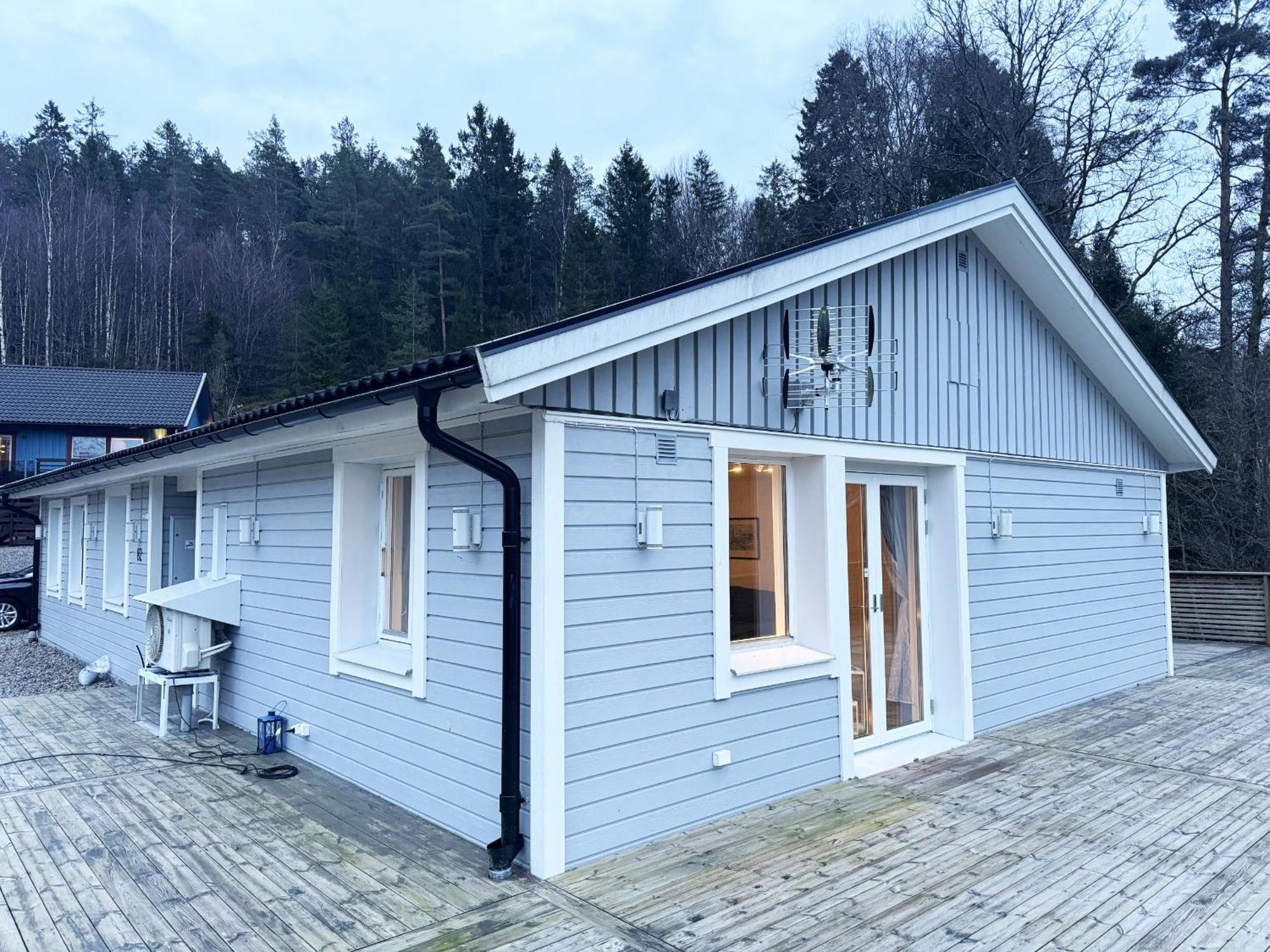 Nice Cottage Outside Munkedal With Sea View Buitenkant foto